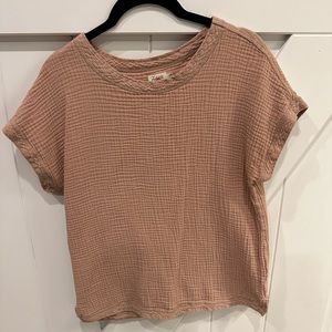 Faherty size S gauzy cotton top